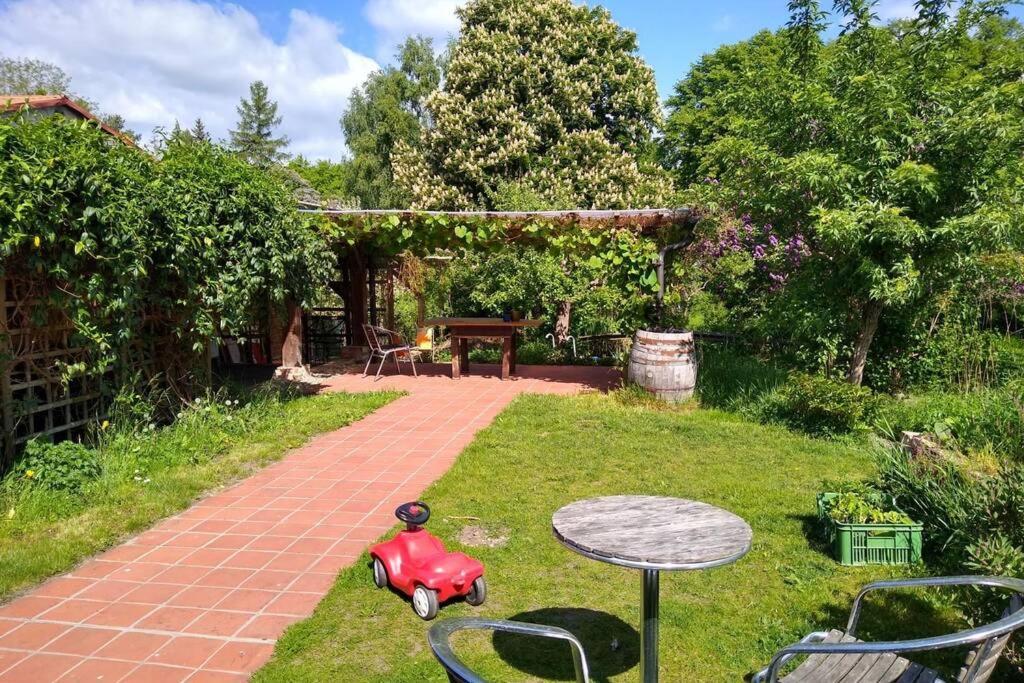 Ferienwohnung In Peetzig Am See Angermunde Dış mekan fotoğraf