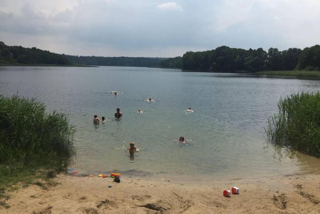 Ferienwohnung In Peetzig Am See Angermunde Dış mekan fotoğraf